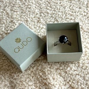 Qudo Ring and Topper